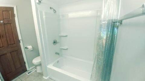 Building Photo - 2 Tower Ct