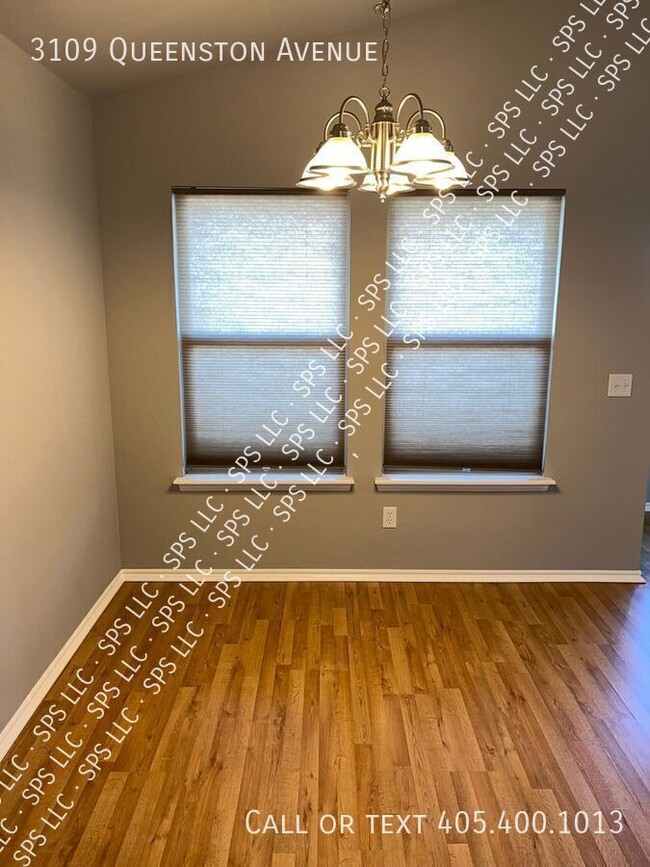 Building Photo - 3109 Queenston Ave