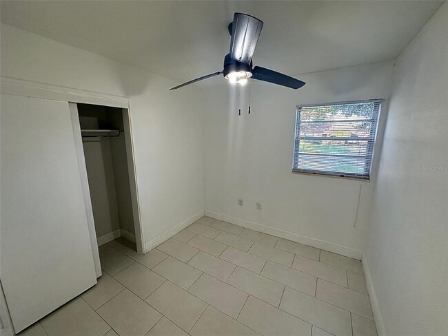 Building Photo - 10510 N Otis Ave