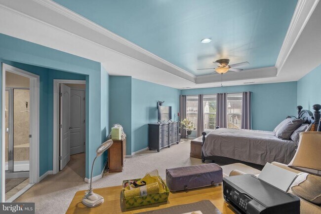 Building Photo - 43682 Chicacoon Creek Square