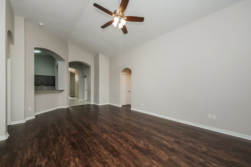 Building Photo - 4017 Coralbrooke Grove
