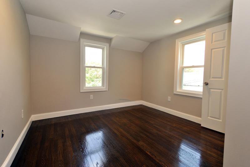 Building Photo - 6 Nonantum St