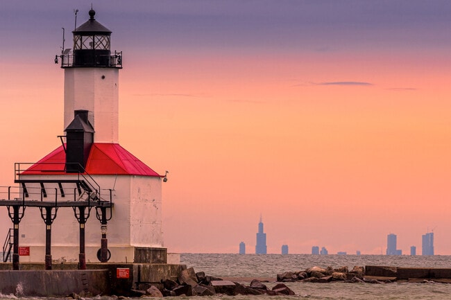 Building Photo - 517 Davidson St