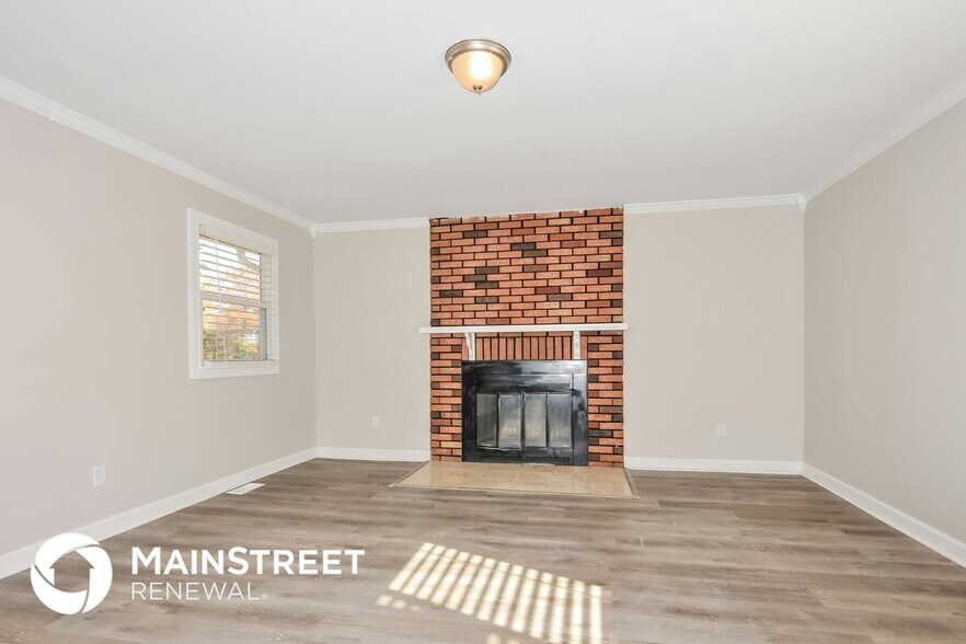 Building Photo - 2247 Foggy Bottom Dr