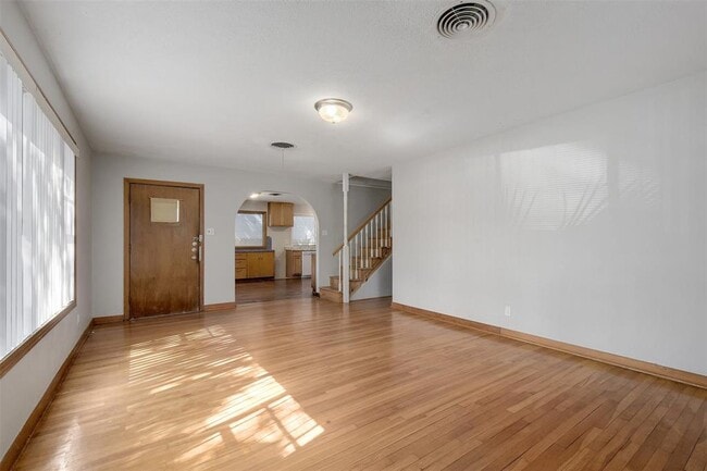 Building Photo - 4306 Avenue B