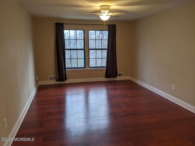 Building Photo - 94 Azalea Cir