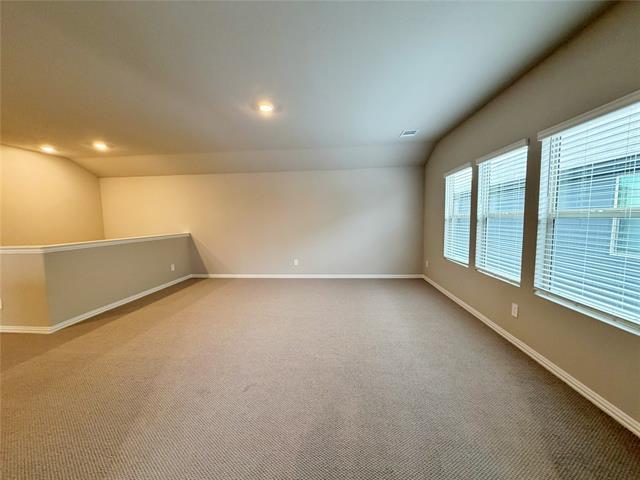 Building Photo - 769 Poppy Ln