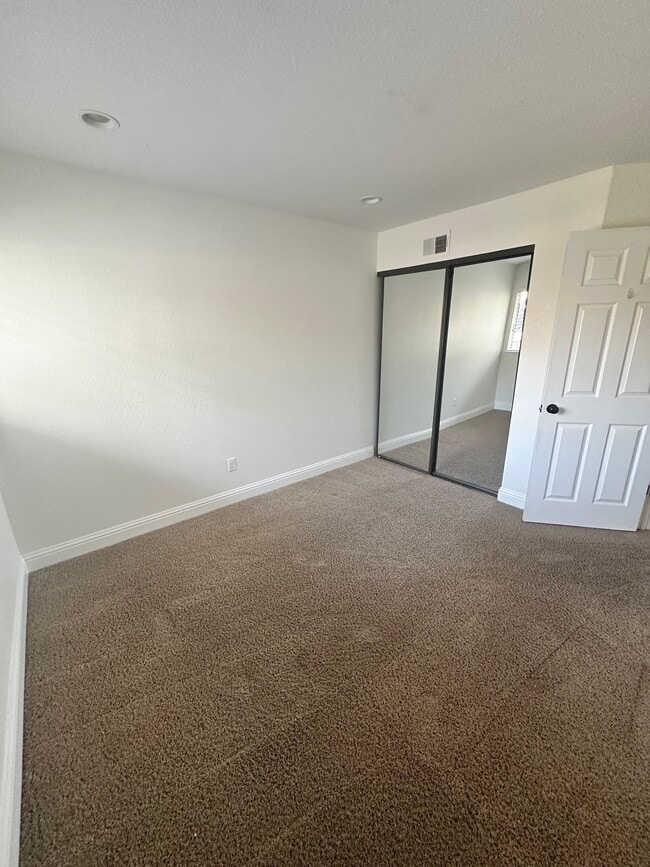 Building Photo - 11501 Treeline Pl