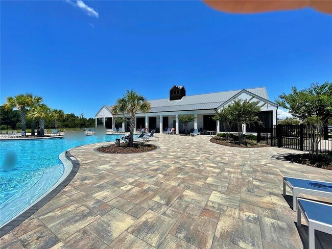 Building Photo - 6816 Cranes Roost Rd