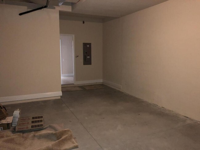 Building Photo - 14945 Potterton Cir
