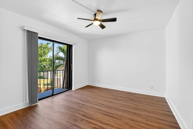 Building Photo - 198 Lake Arbor Dr