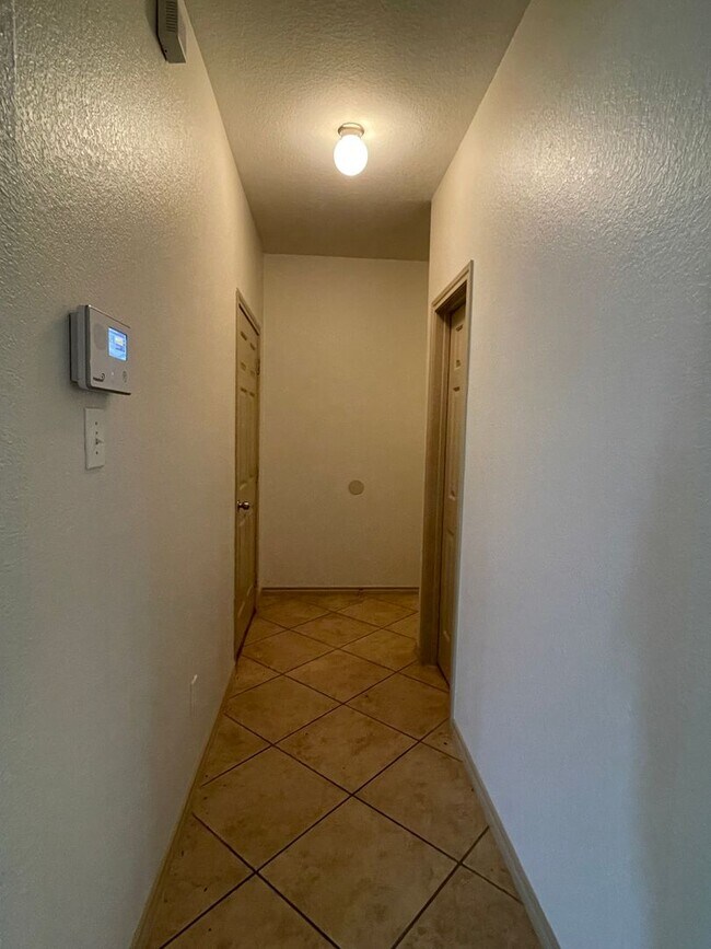 Building Photo - Beautiful Tehama Ridge Home in Cul-de-sac ...