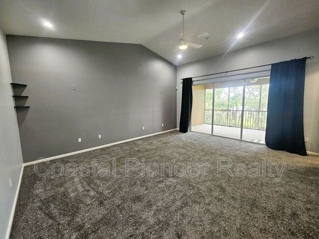 Building Photo - 2035 River Turia Cir