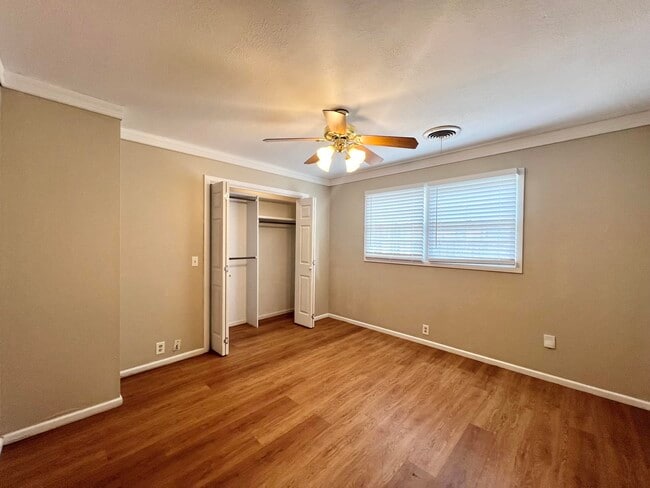 Building Photo - 5113 13th St