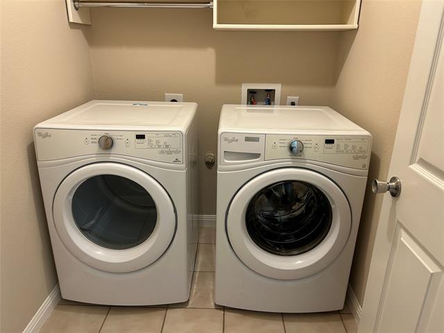 Building Photo - 11905 Stephenville Dr