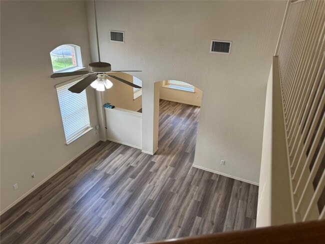 Building Photo - 501 Grey Feather Ct