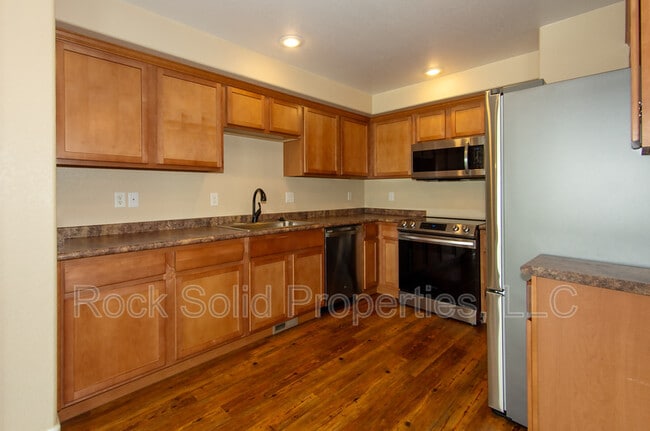 Building Photo - 3766 Saddle Ridge Trail