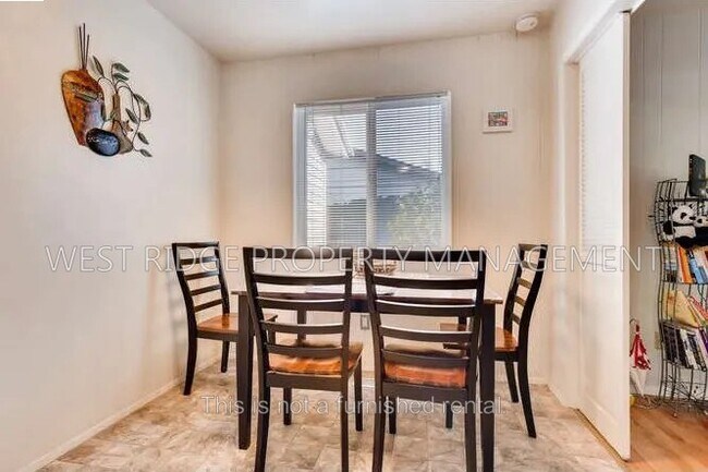 Building Photo - 13980 SW Domino St