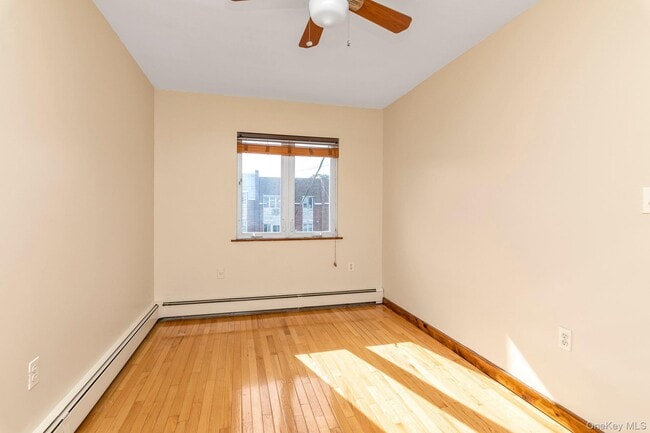 Building Photo - 69-21 62nd Dr