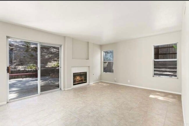 Building Photo - ***COMING SOON*** MOVE IN on 7/20**Desirab...