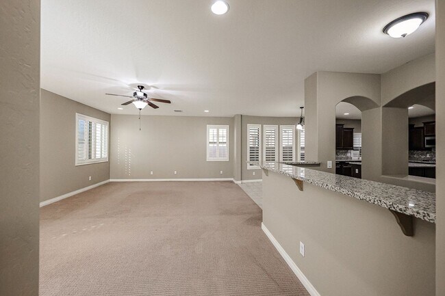Building Photo - COMING SOON! Great Location!Stunning 6-bedroom Plus 7, 4.5-bathroom home located in Chandler