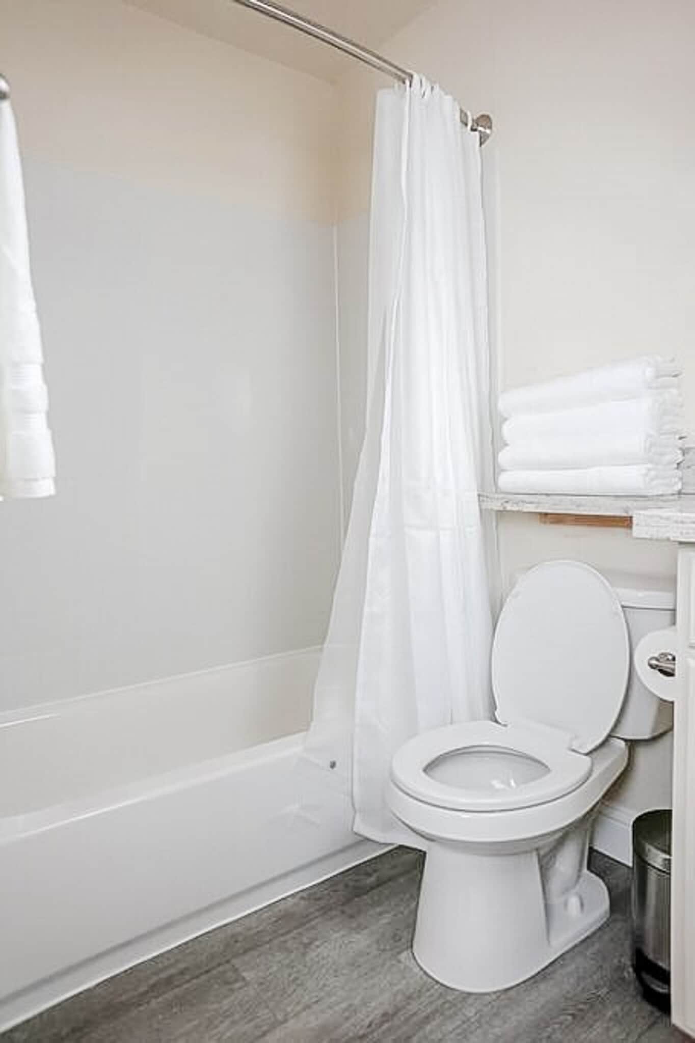 Building Photo - 12701 N Pennsylvania Ave