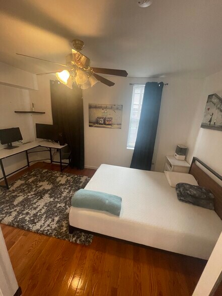 2nd floor bedroom #2A - 1507 N Hancock St