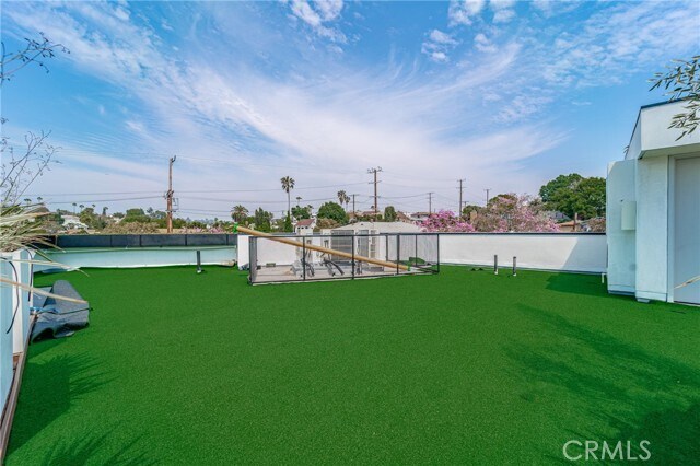 Building Photo - 2828 London St