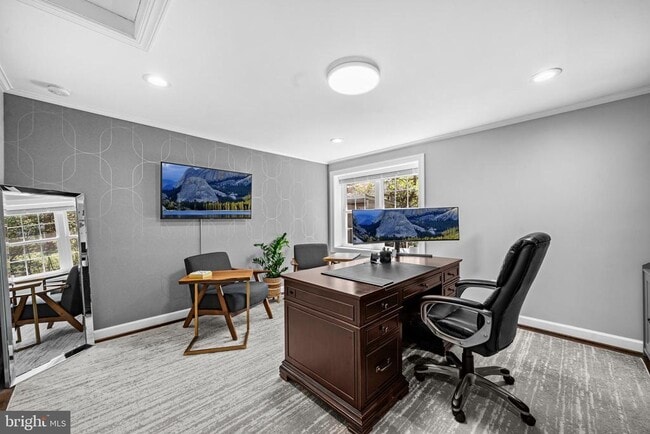 Building Photo - 3803 Estel Rd