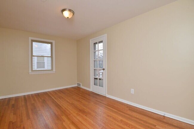Building Photo - 3708 Monticello Blvd