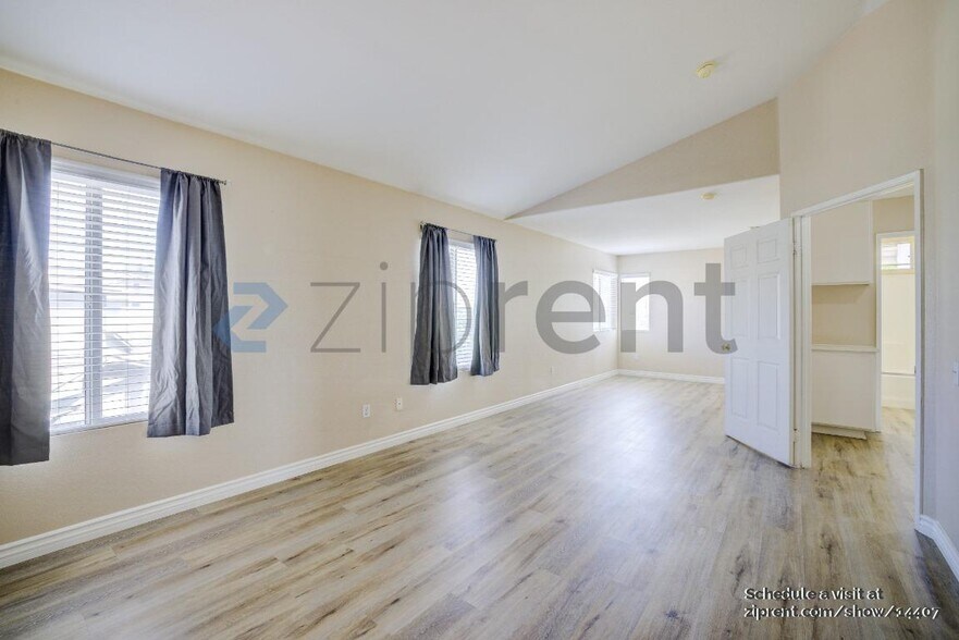 Building Photo - 5838 Cornish Heath Ct