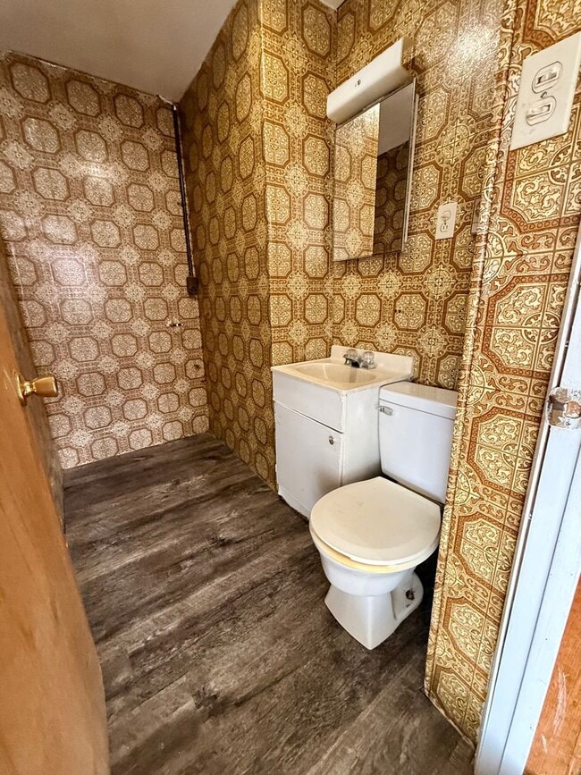 Building Photo - 45 South Ave