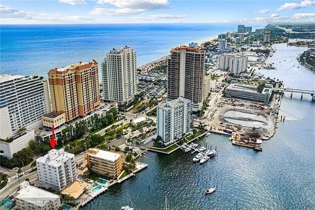 Building Photo - 95 N Birch Rd