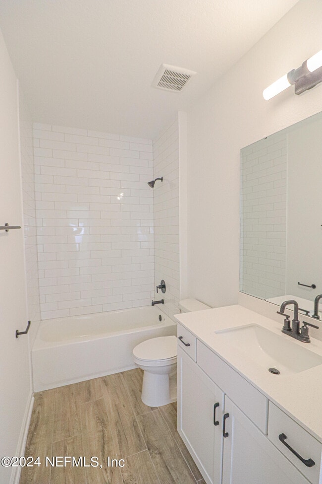 Building Photo - 483 Stargaze Ln