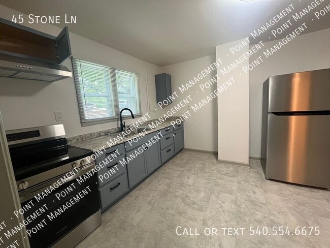 Building Photo - 45 Stone Ln