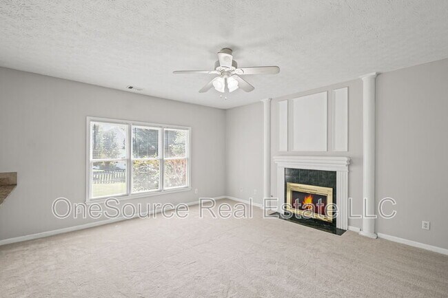 Building Photo - 10905 Pinewalk Forest Cir