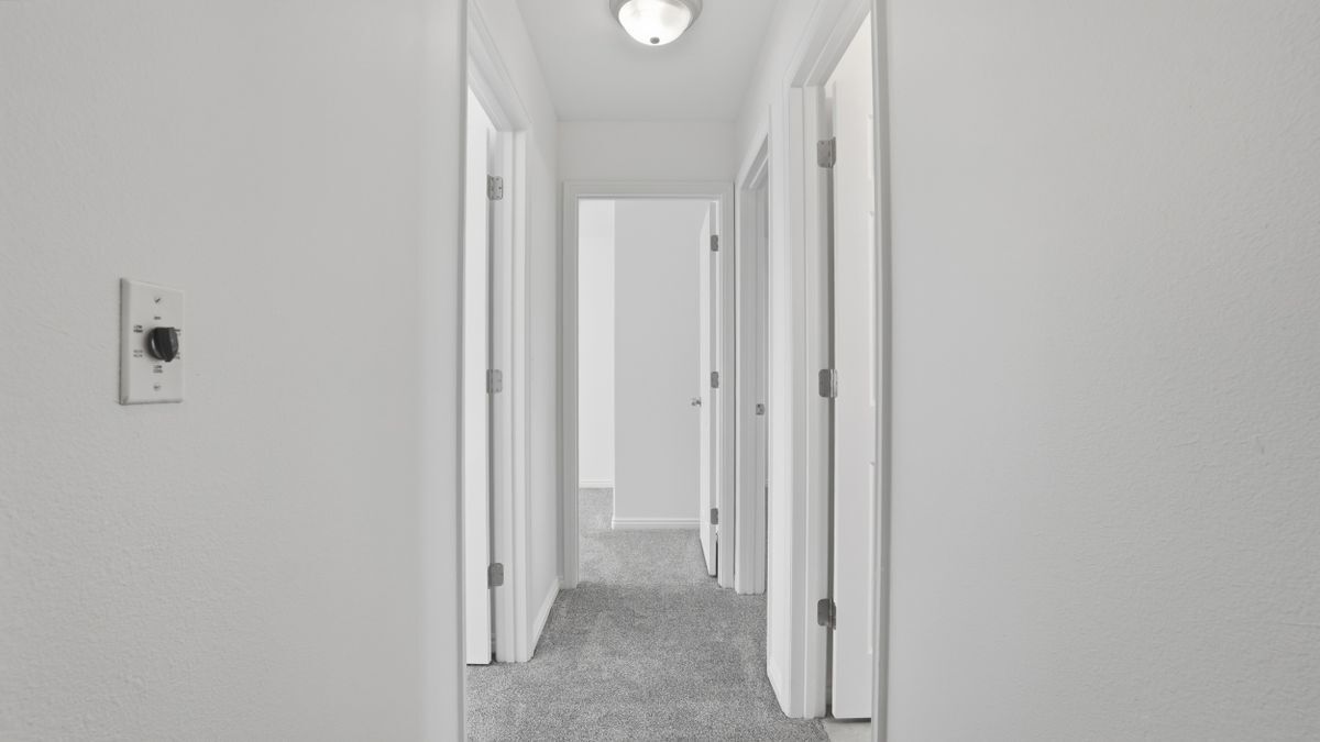 Building Photo - 1176 E 660 N