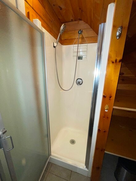 Building Photo - 8 Tow Truck Way