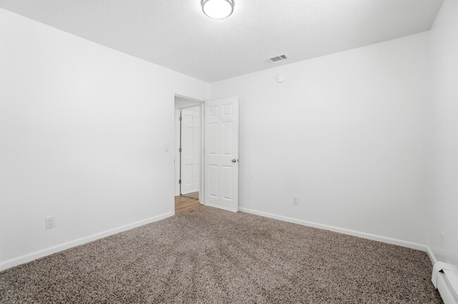 Building Photo - 7214 Winnebago Dr