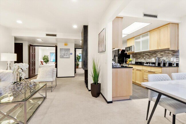 Building Photo - 20720 4th St