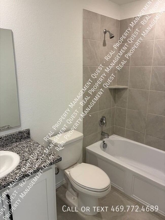 Building Photo - 474 Reverie Wy