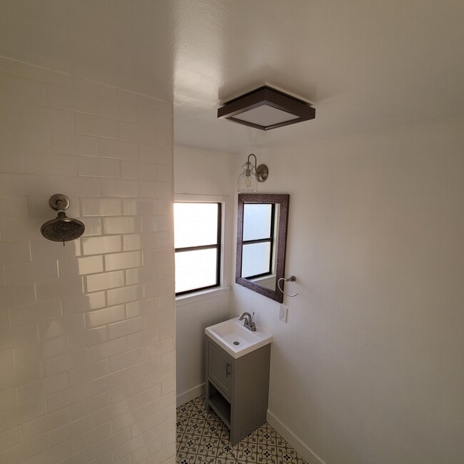 Building Photo - 2638 23rd St