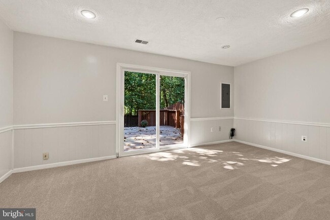 Building Photo - 7918 Pebble Brook Ct