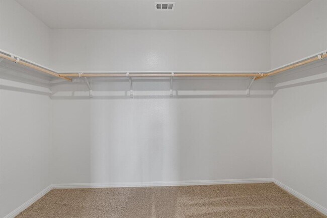 Building Photo - 619 Gemsbok Rd