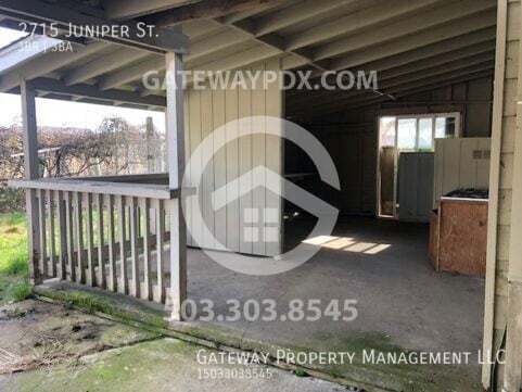 Building Photo - 2715 Juniper St