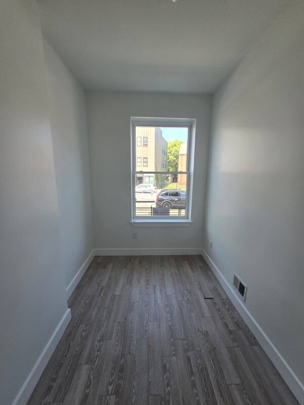 Building Photo - 670 Ocean Ave