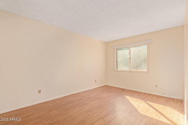 Building Photo - 6124 N 79th St