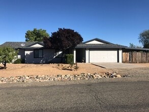 Building Photo - Four Bedroom + Office, NO HOA!