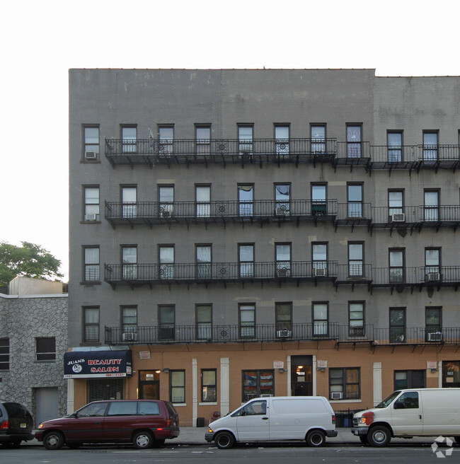 Building Photo - 1883 Amsterdam Avenue