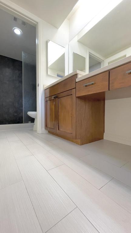 Building Photo - 1204 Walnut Grove Ave